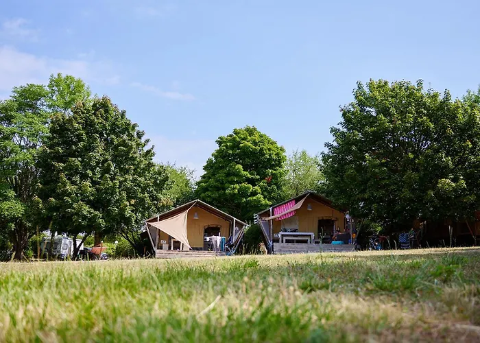 Campo de lujo Glamping Loire Valley *
